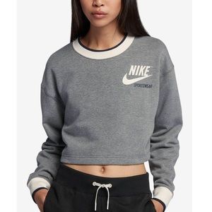 Urban Outfitters Nike cropped sweatshirt